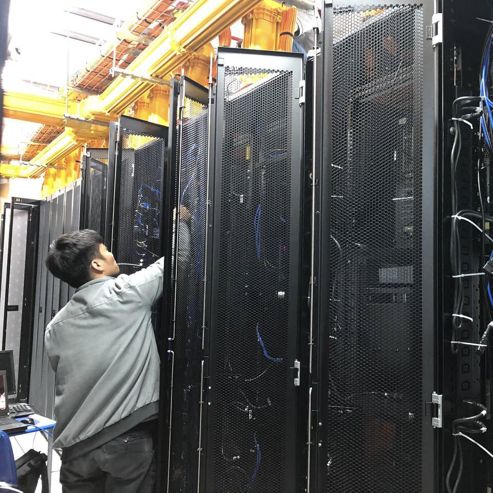 Data center tiêu chuẩn Tier III của iRender Việt Nam.
